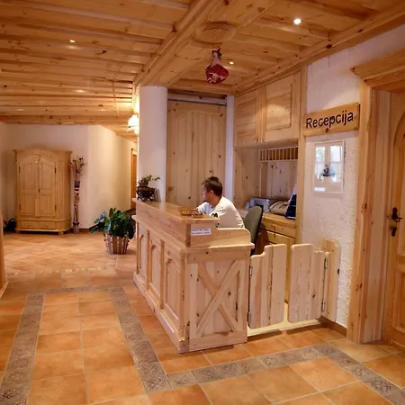 Otel Garni Berc 3*
