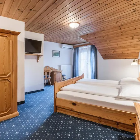 Hotel Garni Berc Bled