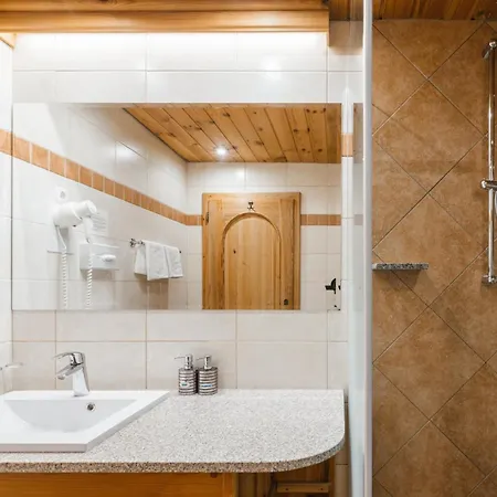 Garni Berc Hotel 3*